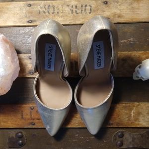 🚚MOVING SALE! Steve Madden Shimmer Gold Pumps